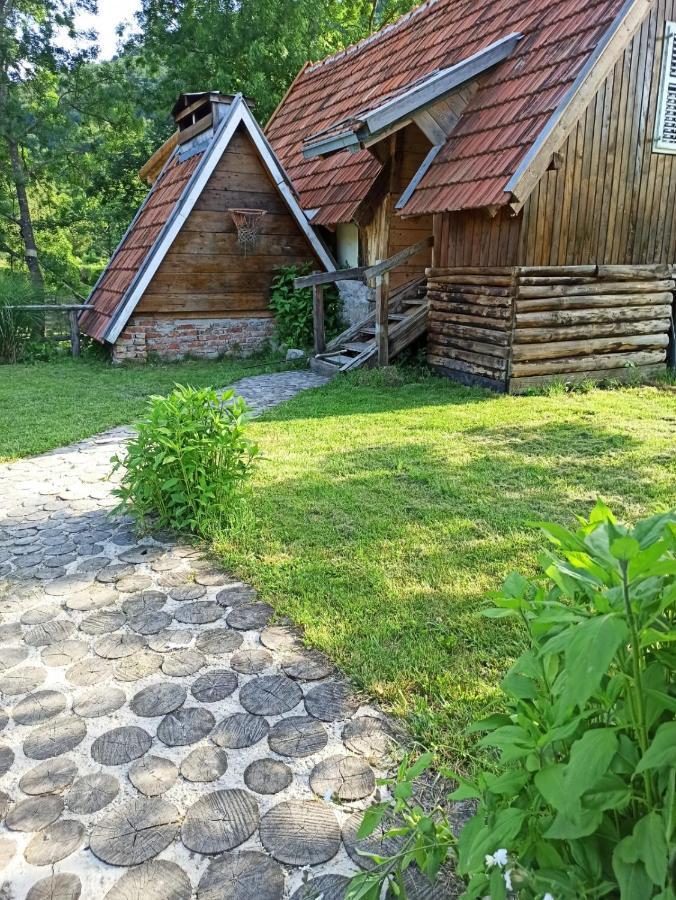 Bungalov Cozy Una Kulen Vakuf Exterior photo